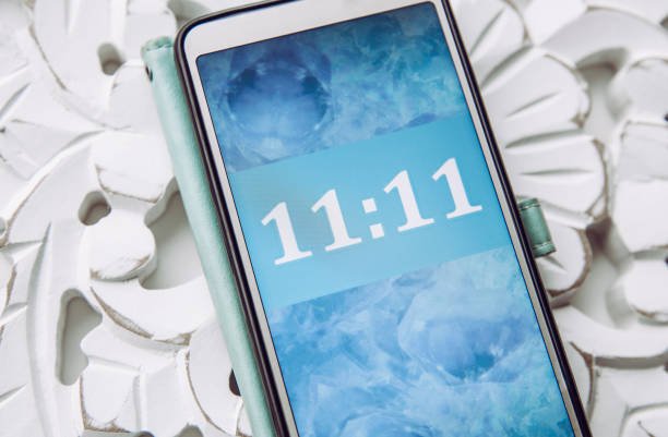 Twin flame stages 1111 - angel number